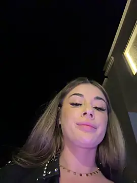 isabellaetthan - IsabellaEtthan's free webcam - UK Sex Cams