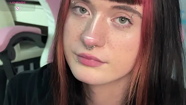 Erodia73 - Couple webcam sex chat