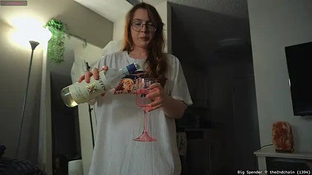 MissKatieBell webcam