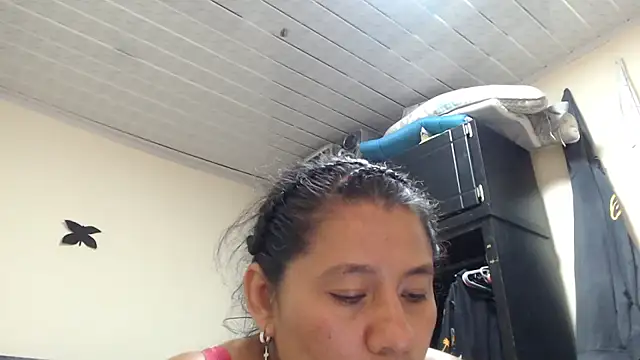 adrixxx38 webcam