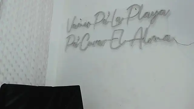brillit-squirt webcam
