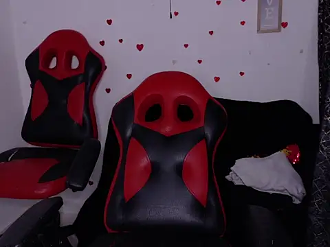 blackfox_desire - Blackfox_desire's free webcam - UK Sex Cams