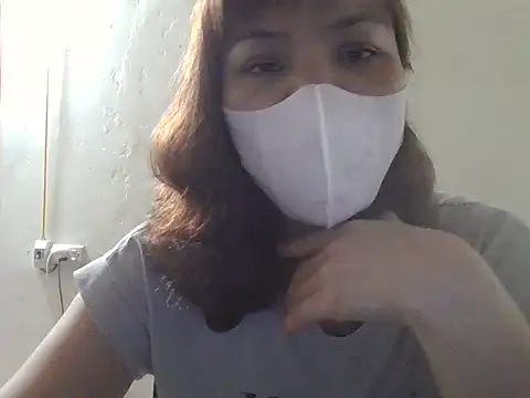 Angela-Eira webcam