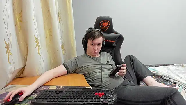 iliaskrislove webcam