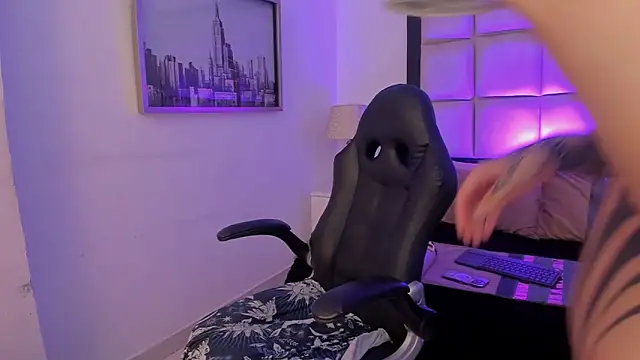 MeganPresleyy webcam