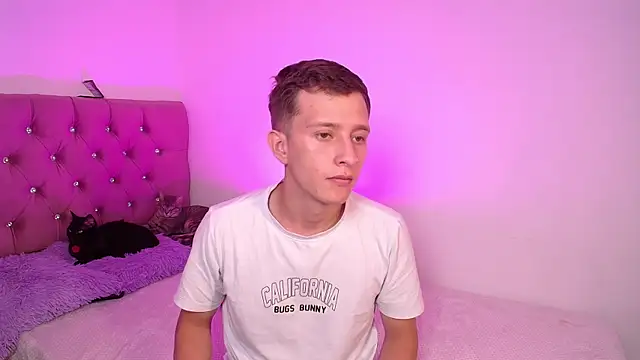 mae_nathan_ webcam