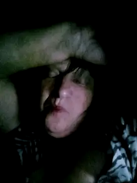 Apeesynka55211 webcam