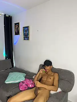 Wild_lovers_ webcam