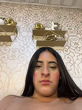 Maggiee_1 webcam