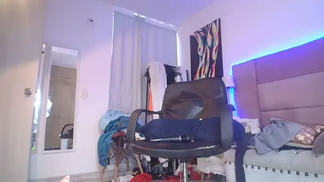 lizzy_squirt webcam