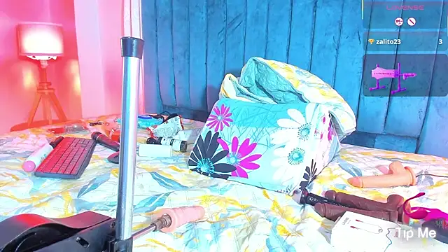 sarayhorny69