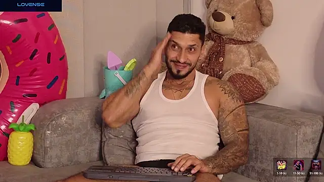 seth_vegaa (M young) - undies off