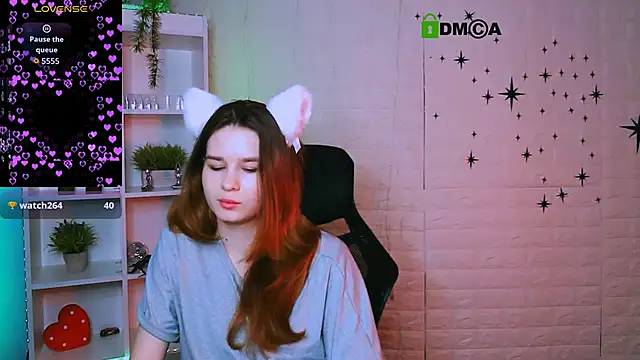 angie_foxy1 webcam
