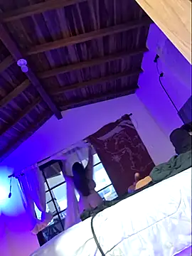MariaPau_83 webcam