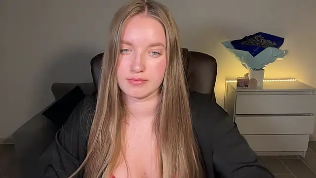 EvaMaddison webcam