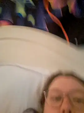 Sexycurvyemilyy webcam