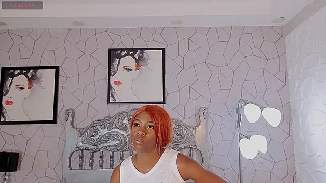 Shanelle__ webcam