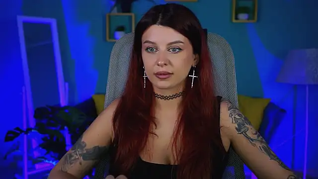 NicoleMun webcam