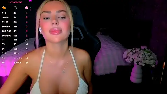Ayla__Demir webcam