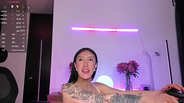 ariana_fitl_ webcam