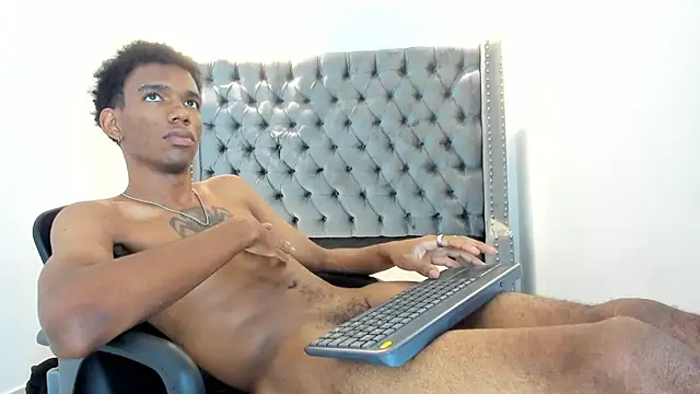 nero_reyd webcam