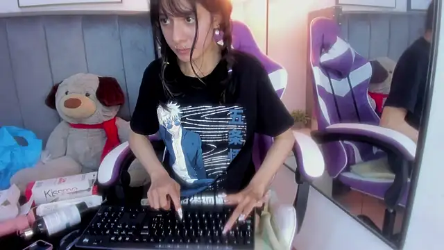 Miyu_Komori webcam