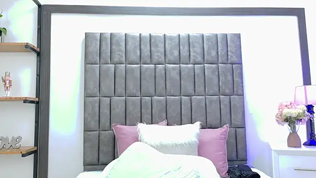 Skyler_Fox_ webcam