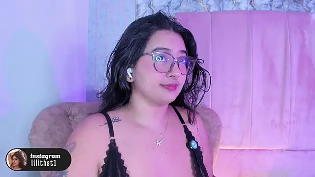 lilithst_ webcam