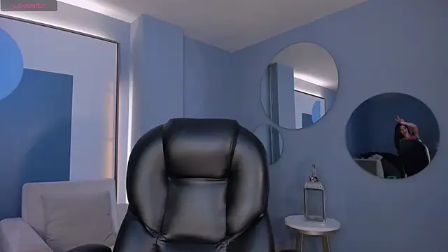 GiannaWatson webcam
