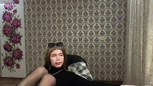Anna_inHear webcam