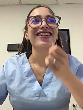 Sweet_Milaa1 webcam