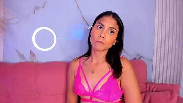LunaRossie_ webcam
