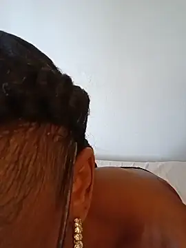 Jasmine_FullsShine webcam