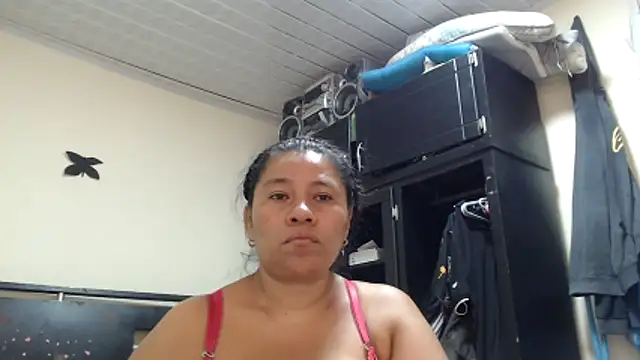 adrixxx38 webcam