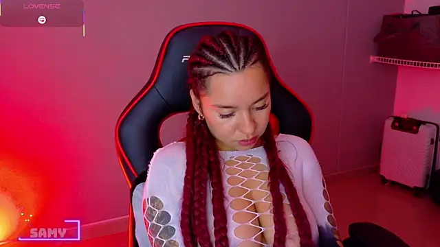 samantha_tattu webcam