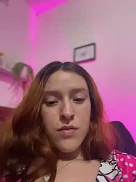 Ginger-Foxy webcam