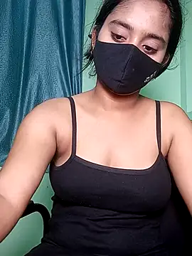 shrutee12 webcam