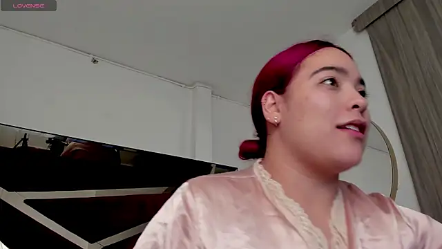 AfroditaVega_ webcam