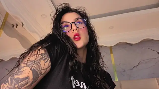 Princess_Violett live cam on StripChat