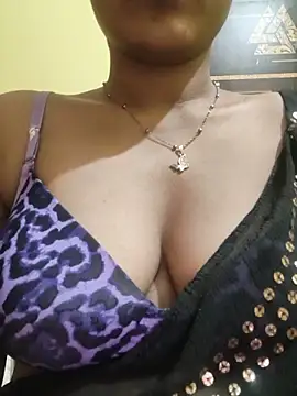Rubina_Love webcam