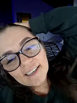 MariaPau_83 webcam