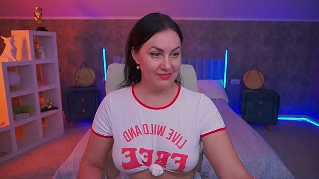 VelvetLuck webcam