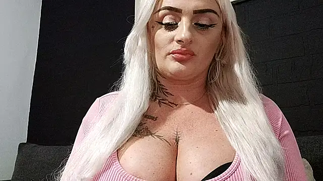 AnastasiaLips webcam