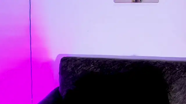 SagiraBelle webcam