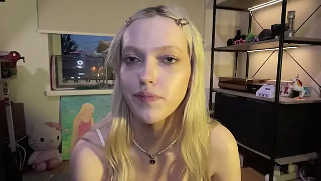 ShoshanaNogueras webcam