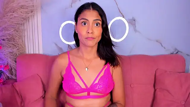 LunaRossie_ webcam