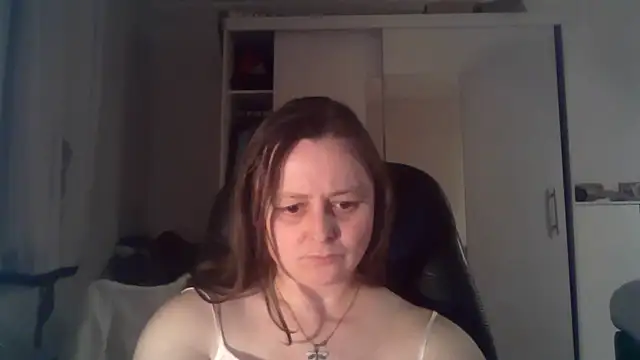 TaylorLovely webcam