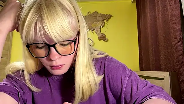 LeslyKelly webcam