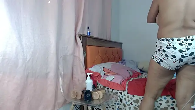 Lawuaifu1 webcam