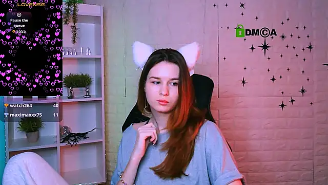 angie_foxy1 webcam
